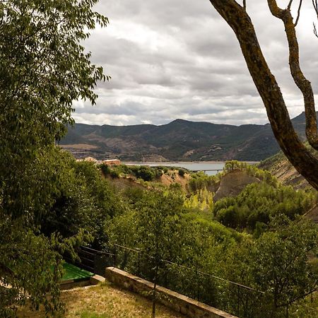 Alberg La Solana Salas de Pallas Rom bilde