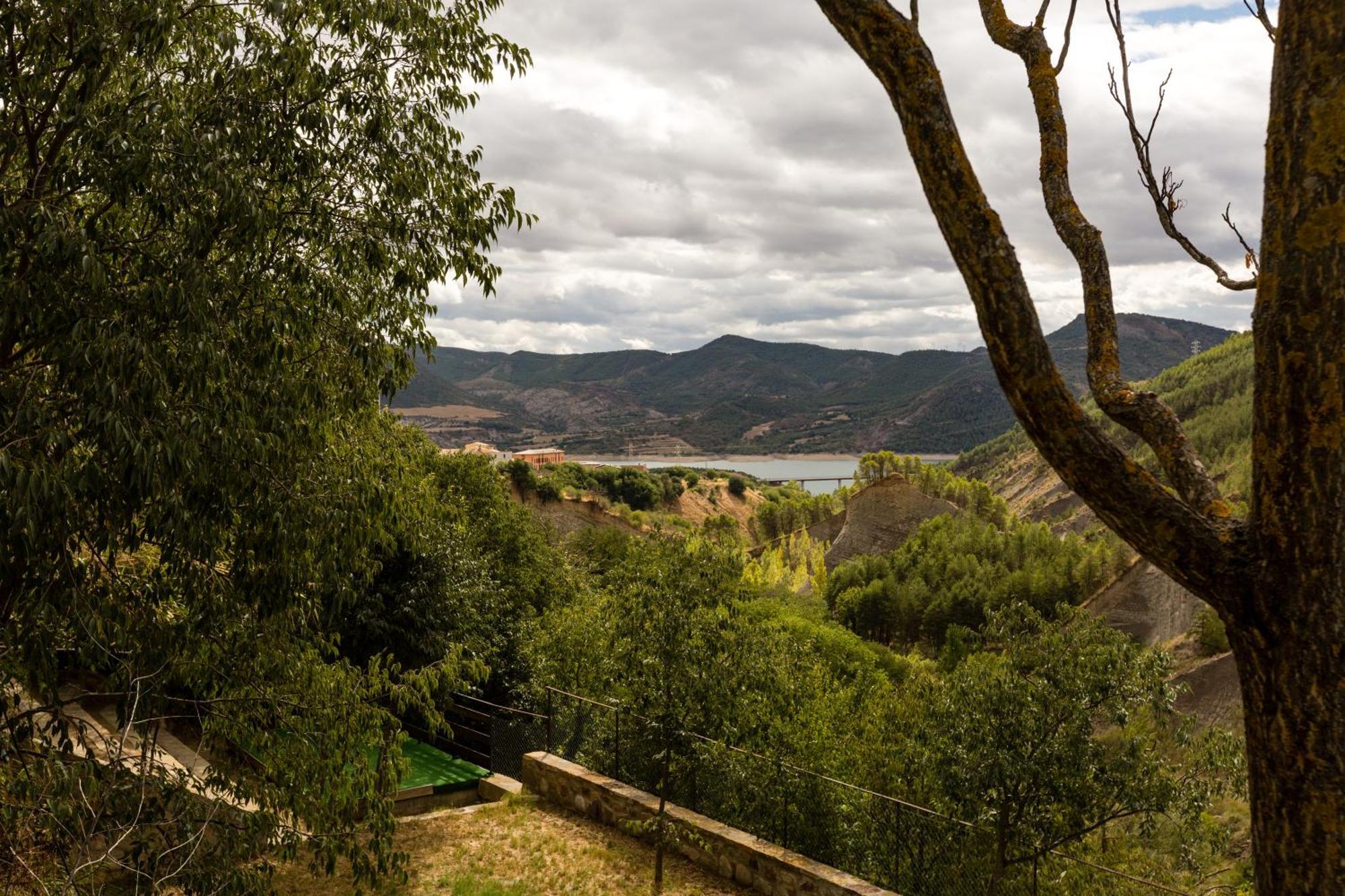Alberg La Solana Salas de Pallas Rom bilde